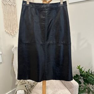 GAP Genuine Leather Skirt Black Vintage Y2K Knee Length Lined Size 2